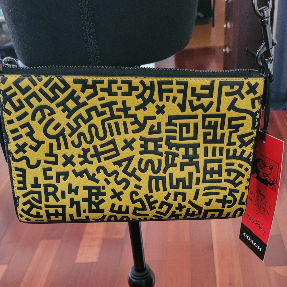 Coach Limited Edition Mickey X Keith Haring Holden Crossbody - Picture 3 of 13